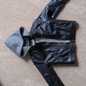 Kids unisex black faux leather jacket with detachable gray hood size 2-3T